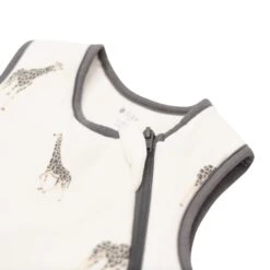 Sleep Bag In Giraffe 2.5 -Kyte Baby kyte baby sleep bag 2 5 tog printed sleep bag in giraffe 2 5 14444679299183