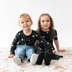 Long Sleeve Toddler Crew Neck Tee In Midnight Party -Kyte Baby kyte baby toddler unisex tee long sleeve toddler crew neck tee in midnight party 32605515874415