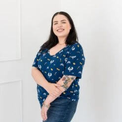 Women’s Relaxed Fit V-Neck In Ravenclaw™