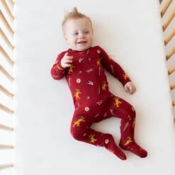 Zippered Footie In Gryffindor™ -Kyte Baby kyte baby zippered footies zippered footie in gryffindor 32475964211311